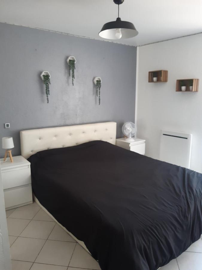 Appartement 3 Pieces Dans Maison Individuelle Entre Mer Et Montagnes Bouyon ภายนอก รูปภาพ